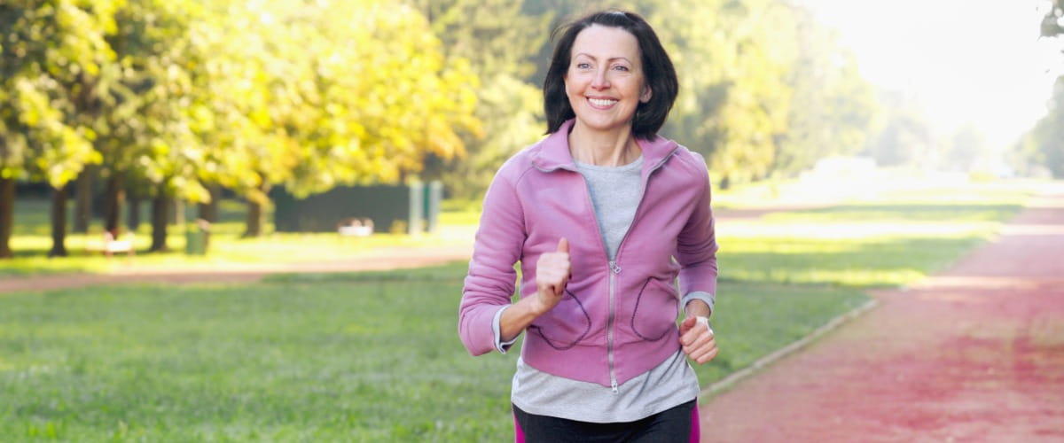 woman-running-in-the-park