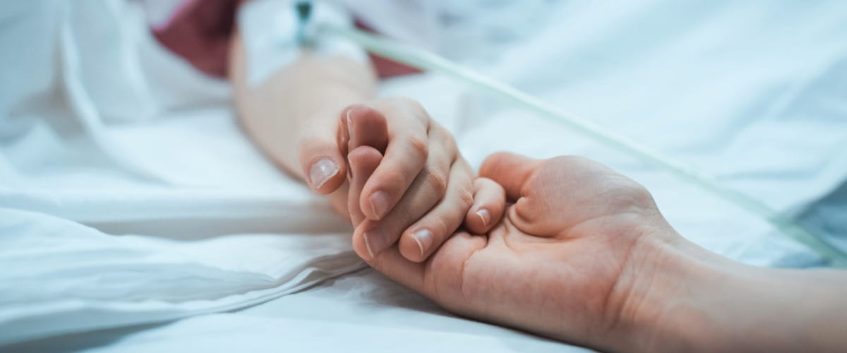 child-hand-hospital-sick