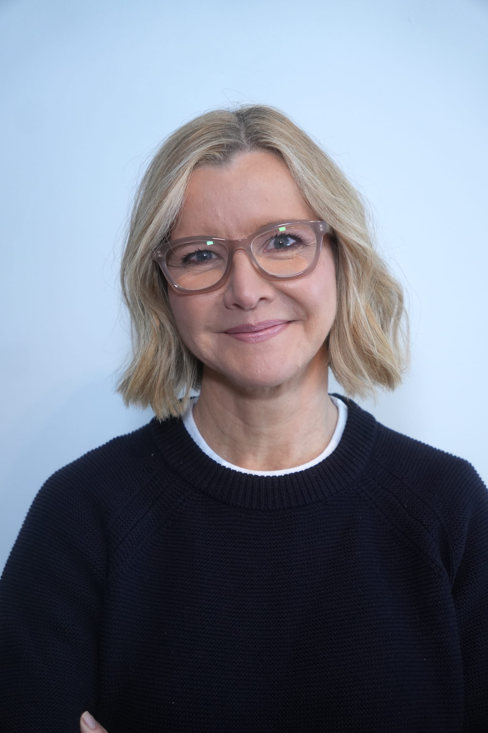 Julie-Botha-Headshot