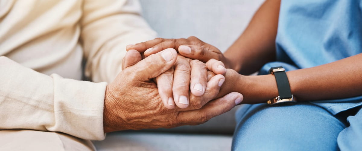 elderly-hands-doctor